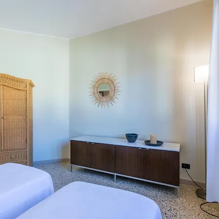 Appartement Rossetti 3 *
